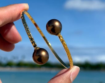 Hamilton Gold Brown Pearl Bangle / Brown Shell Pearl Bangle with Hamilton Gold, Adjustable Bangle, Gift for Her, Molokini Abalone Collection