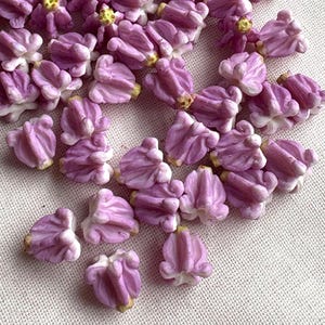 100 Pcs Light Purple Crown Flower Clay Beads - 14mm Thai Clay Beads For Jewelry Making