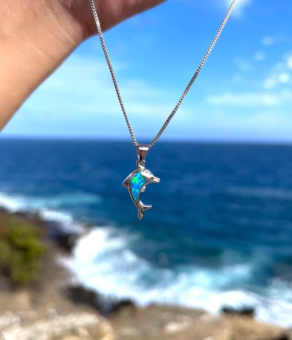 Single Dolphin Polished Sterling Silver Charm Single Dolphin Polished Sterling Silver Charm