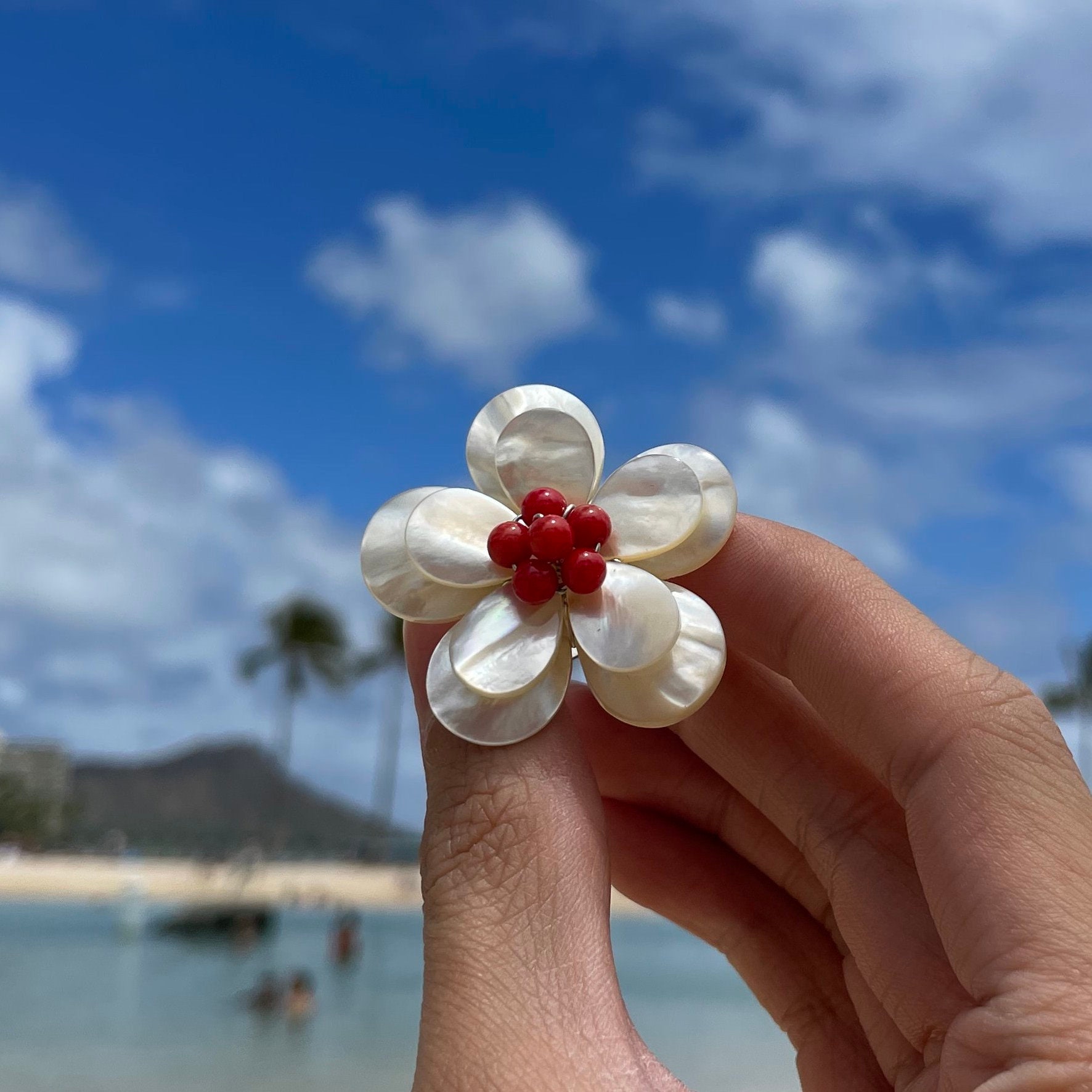 White Shell Ring, Mother of Pearl Ring, Natural Shell Flower Statement ...
