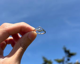 Wave Ring / 925 Sterling Silver Wave Ring, Gift for Her Stackable Ring, Hawaiian Jewelry, Waikiki Waves Collection