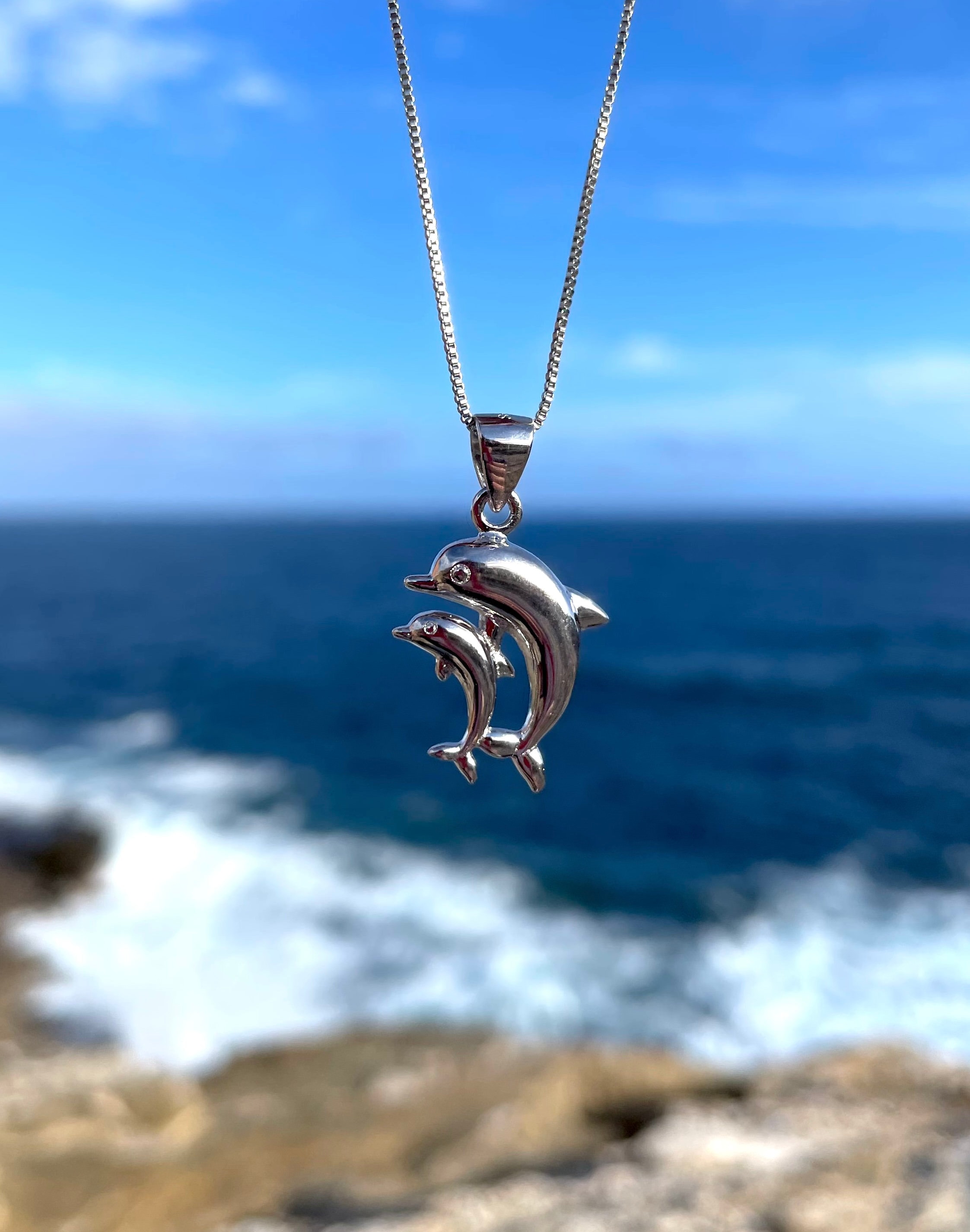 Collana con delfino in argento sterling 925 con zirconi cubici e