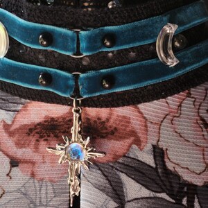 Gothic wide lace choker with cross pendant