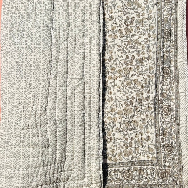Nieuwe katoenen quilt met handblokprint Omkeerbare Indiase quilt Nieuwe quilt met bloemenprint