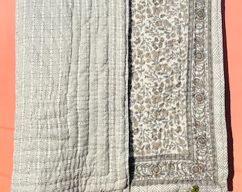 Hand Block Print Cotton Quilt Reversible Floral Bedspread Indian King size Blanket Throw