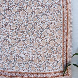 Belle couette florale à blocs de main, Couette légère et douce, Couette 100 % coton, Couette faite main, Couvre-lit, Couette matelassée en kantha