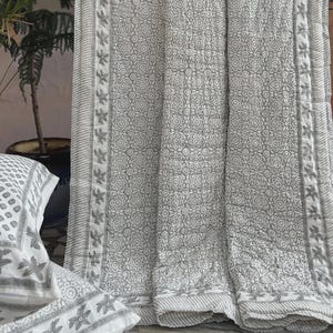 Jaipuri Block Printed King Size Indian Quilt, Reversible Bedding Boho Cotton Quilted Bedspread, Comforter Throw Blanket, Home Decor, Gifts