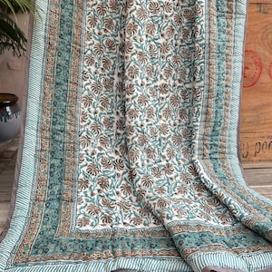 Indian Reversible Quilt, Bedding Throw Quilt, Jaipuri Razai, Soft Hand Block Print Quilt, Jaipuri Famous Quilt, Twin size Quilt, Home Decor