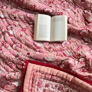 Indian Handmade Jaipuri Razai, Hand Block Print Quilt, Ultra warm Blanket, Winter Quilt, Soft Quality quilt Twin size, Perfect For Bedroom