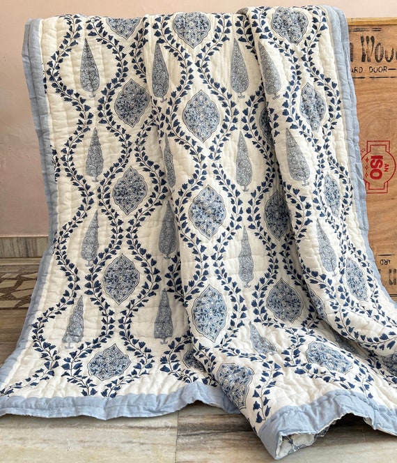 Handmade Cotton Block Print Quilt: Reversible Floral Bedspread