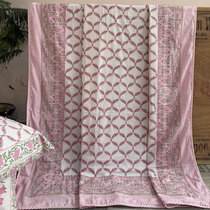 Hand Block Printed Cotton Dohar Quilt: Bohemian Queen Size Bedspread