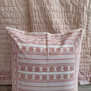 Block Print Indian Cushion Cover, Decorative Sofa and Couch Pillowcases, Handcrafted Cotton Boho Cushion Cover, Perfect for Home Decor, Gift