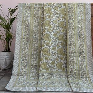 Block Printed Indian Queen Size kantha Quilt, Bedding Throw Organic Cotton Handmade Kantha Blanket, Jaipuri Boho Bedspread, Home Decor, Gift