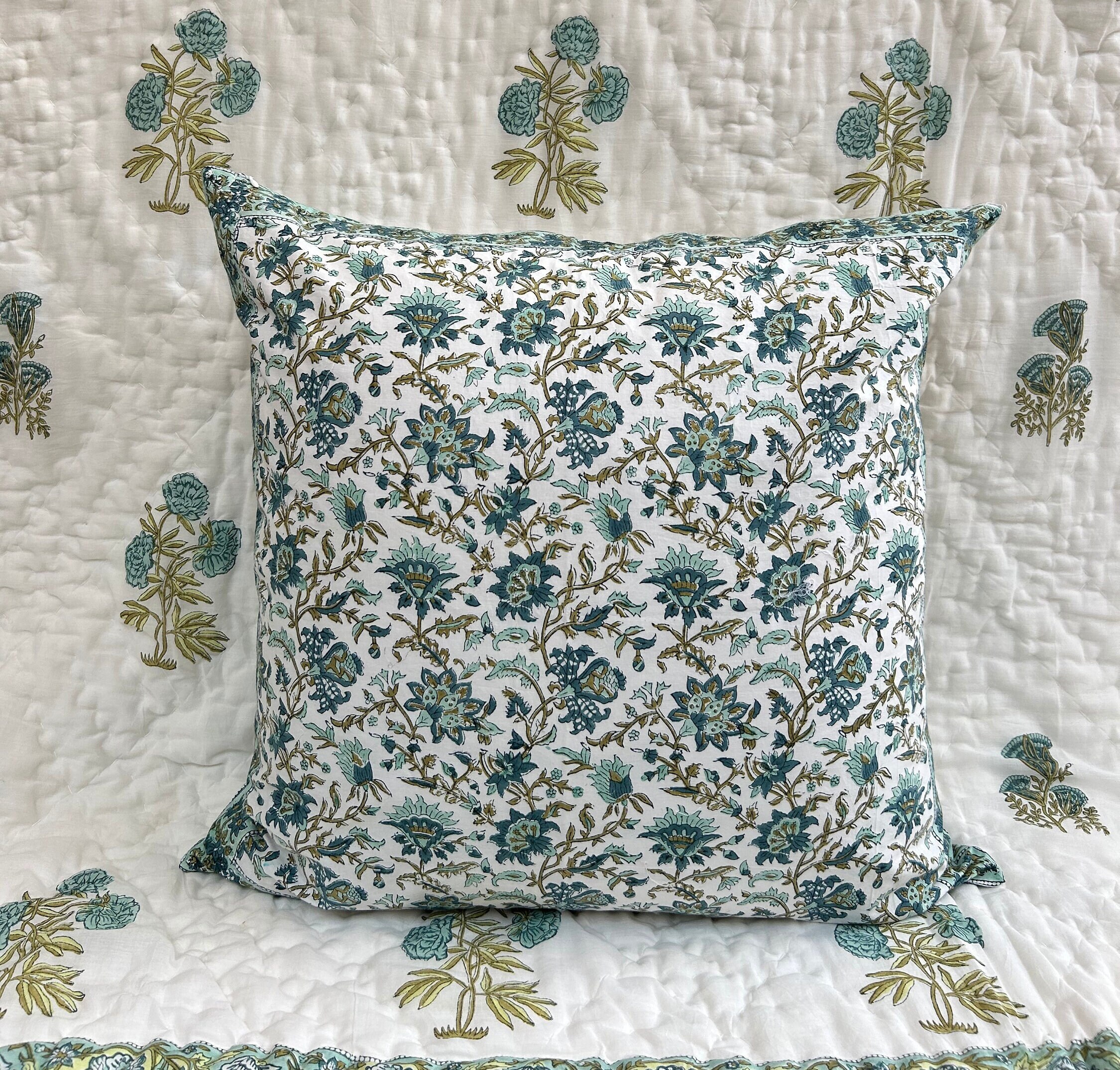 Single Bed 3-Layered Cotton Dohar with Hand Block Floral Print