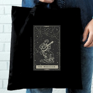 Musik Tragetasche - "Der Musiker" Tarot Karten Stil mit Mittelalterlichen Illustrationen | Bio-Baumwolltasche | Geschenk für Musiker & Musiklehrer