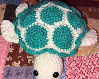 Small Sea turtle