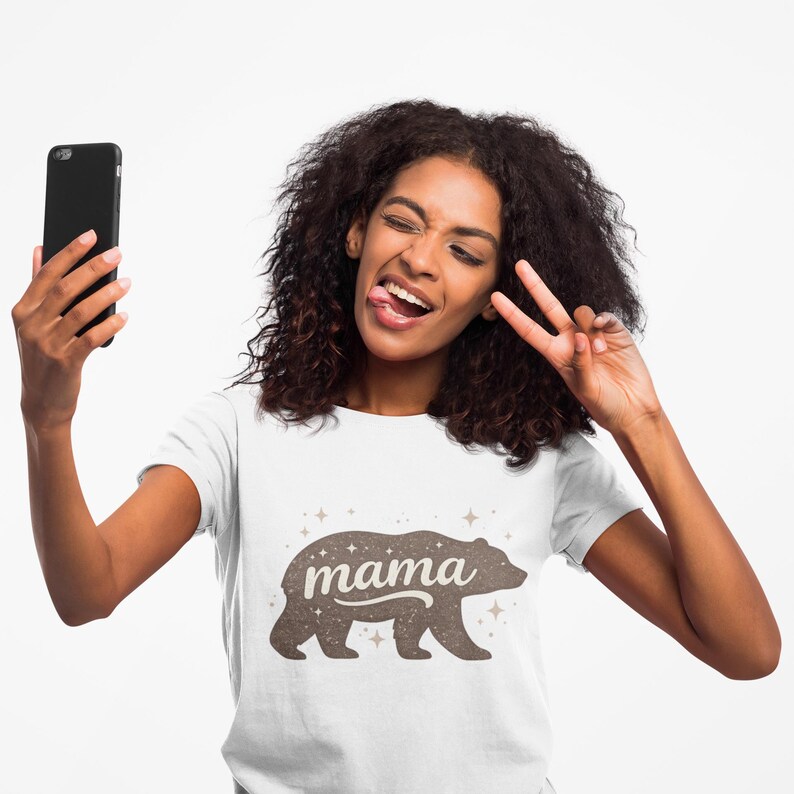 Camiseta Mamá Osa / Silueta de Osa con Estrellas imagen 6