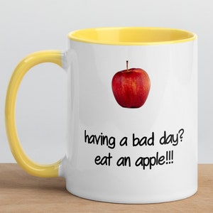 Mok met Color Inside, eet een appel