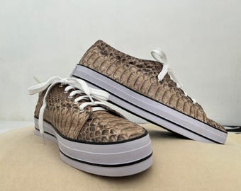 Light Brown Snakeskin Shoes Tie Sneakers Style Anti Slip Rubber Sole
