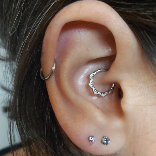 16G Surgical Steel Flower Daith Earring Hoop| Hinged Setpum Ring| Piercing 1.2*8/10mm Silver Gold| Daith Piercing Jewelry| Septum Clicker