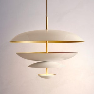 Lámpara de araña Sputnik de latón de mediados de siglo de los años 50 / Lámpara de techo empotrada de 6 luces de los años 50 / Elegante iluminación colgante industrial