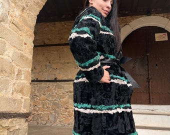 ASTRAKA MINKALEEN ブラウン ビーガン ファー コート - Etsy 日本