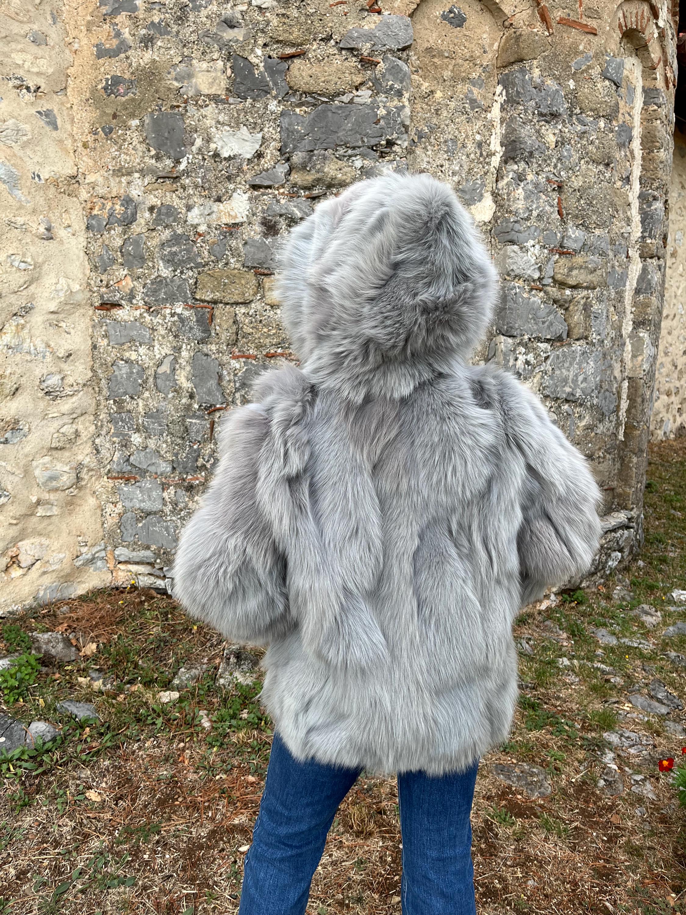 Luxury Silver Fox Fur Coat With Hood – Handmade Real Fur Jacket