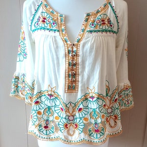 Vintage Clothing Women Lg Cotton Peasant Blouse Aqua Gold Red Embroidery Brass Buttons Hippy Boho