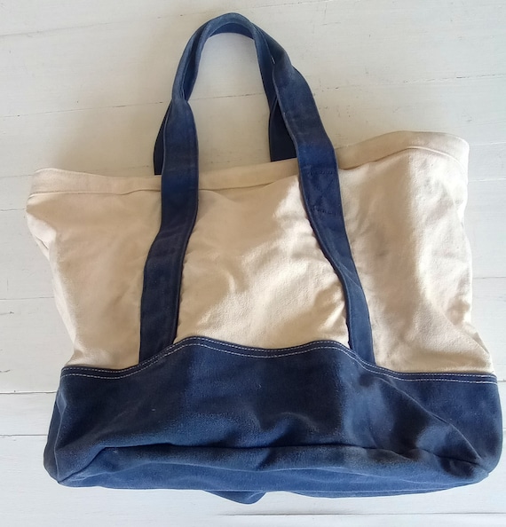 Tote gap sale