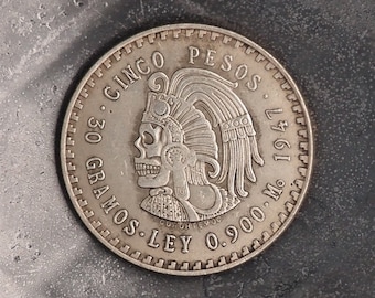 Hand Struck 1947 Mexico 5 Pesos Azte Skull/MementoMori Head Foreign Coin - Mexican .999 Silver Plated Replica Coin/Token/Medal