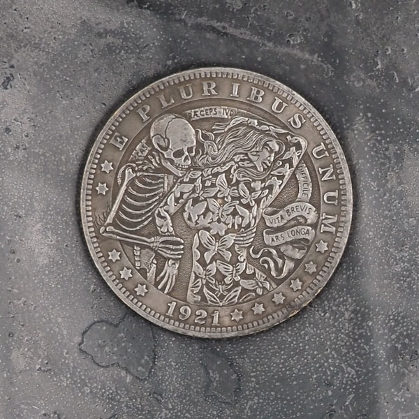 Hand Struck Morgan Dollar Butterly Lady & Skeleton Carved/Hobo/Skull/Vanitas/MementoMori/Freemasonry/Masonic .999 Silver Plated Replica Coin