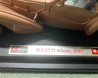 BUGATTI ATLANTIC (1936) custom painted 1/24 scale made by BURAGO