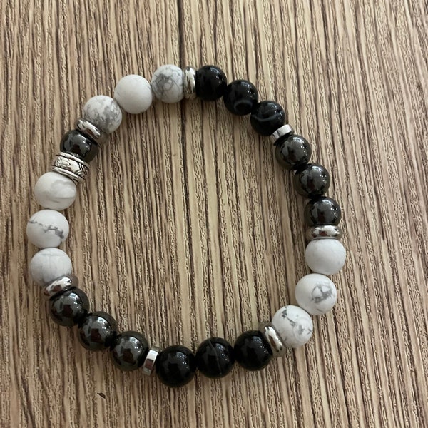 Bracelet pour homme en pierres naturelles de 8mm howlite, hématite et agate noire, Calme et Patience