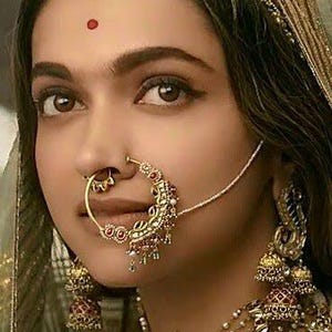 Handmade Indian Bollywood Style Polki Hair Accessories / Kundan Hair Mangtikka /Gold Hair Accessories/Sangeet Jewelery /Jaggo/Haldi/Mehndi/