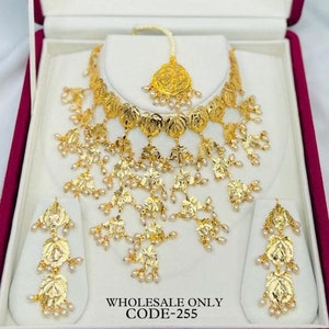 Beautiful Indian Royal Punjabi Necklace Jewellery Set With Punjabi Tikka Set | Punjabi Gold Jewellery | Indian Jewellery | Indian Pearl Set|