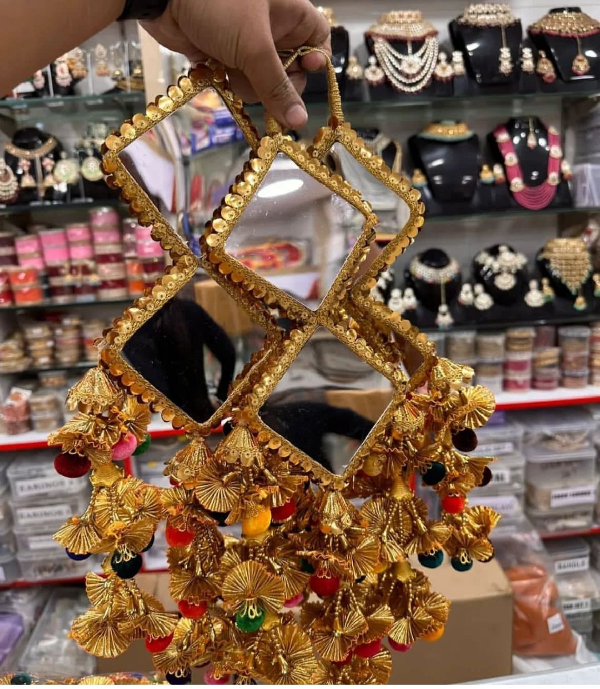 Parandiu Punjabi Mirror Parandi / Paranda for Wedding / Mirror Parandi / Golden ...