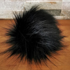 Faux Fur Pom Pom - Black - Removable - Detachable - Pom poms for Hats - Beanie hat - Snap Fastener -Snap Button - Fluffy - 13-17cm/5.1&quot;-6.7&quot;