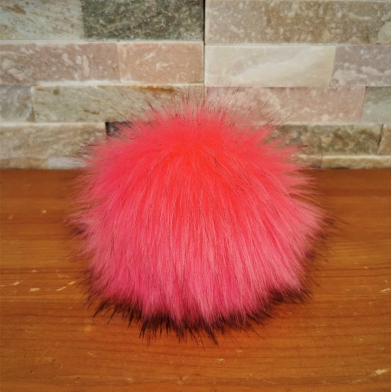 Pompon En Fourrure – Magneta – 17 Cm – Pointes Noires Longues – Neuf Sans étiquette
