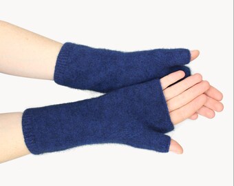 Wristwarmer - Naturals | Possum Merino Silk | Warm and Soft for Winter | Native World