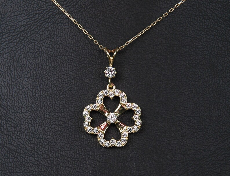 14K Gold Pendant, Flower Pendant, Flower Necklace, girls pendant, grandma pendant, best friend pendant, gift for her, gift for him, Gold image 3
