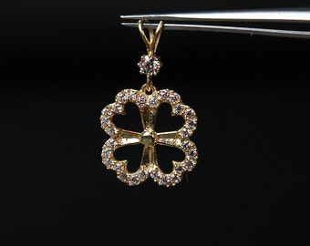 14K Gold Pendant, Layered pendant, mom pendant, mothers day gift, girls pendant, women's pendant, anniversary gift, Minimalist pendant,