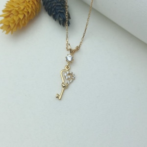 gold key necklace, mini key pendant, small heart key jewelry, tiny gold key charm, love key necklace, delicate heart key,dainty key pendant