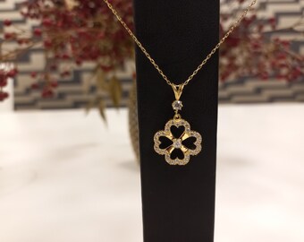 8K Gold Flower Pendant, gift for her, everyday pendant, mom pendant, bridal pendant Flower Pendant, Flower Necklace,  Trendy pendant,