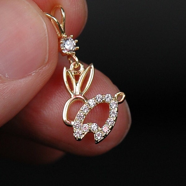 Pendentif en or 14 carats, petit pendentif lapin, pendentif lapin, breloque lapin en or, breloque collier lapin, cadeau de fête des mères, pendentif fille, lapin 14 carats