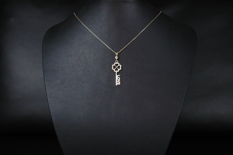 14K Gold Pendant, Love Key Necklace, Key to My Heart Jewelry, Sweetheart Key Necklace, Key Necklace Love Lock Pendant, Romantic Key Charm, zdjęcie 10