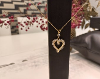 Colgante de oro de 8K, Colgante de corazón, Colgante romántico, Colgante con temática de amor, Colgante de corazón personalizado, Encanto de corazón delicado, Corazón hecho a mano,