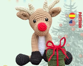Christmas Crochet Kit Pattern – Rudolf the Reindeer with Gift | Irugrumis PDF