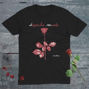 Depeche Mode Violator, Vintage Pop Music Black Unisex T-Shirt.