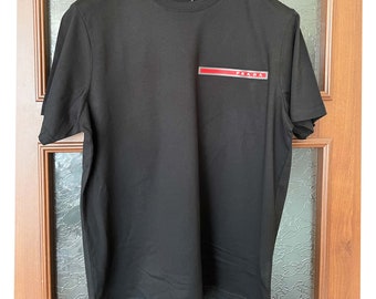 Prada black online t shirt mens