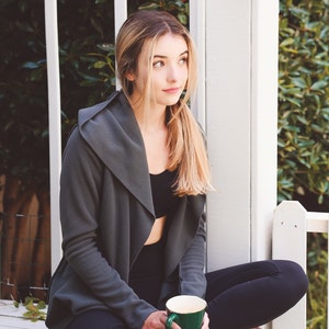 Fleece wrap hotsell jacket with pockets